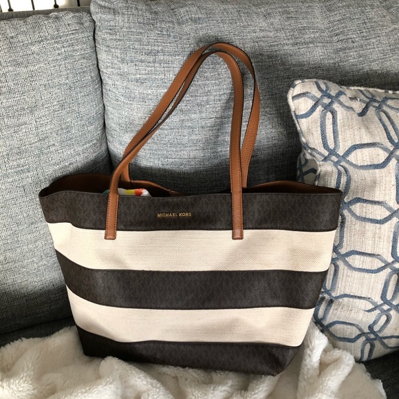 michael kors striped tote